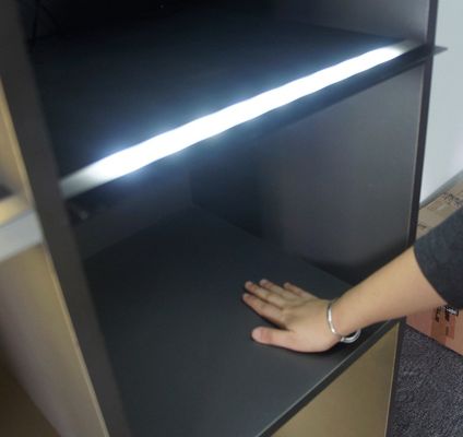 เครื่องปรับเปลี่ยนเซนเซอร์สัมผัสที่ติดตั้งในช่อง 60W สําหรับไฟฟ้าเครื่องประดับ สีน้ําตาล S1015